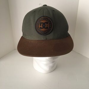DC Shoe Co. USA Men's Snapback Cap Adjustable - Green/Brown - Skate Hat
